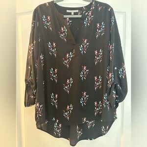 Daniel Rainn top with 3/4 button sleeves XL